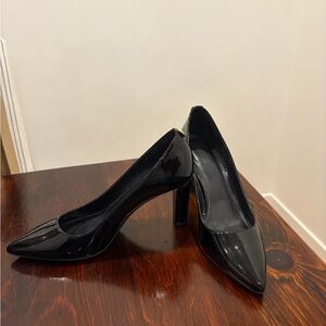 Michael Kors Patent leather Black Women's pumps sz 8.5
